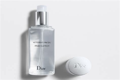 dior powder brush|dior brush cleanser.